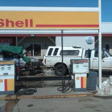 Gull Lake Esso