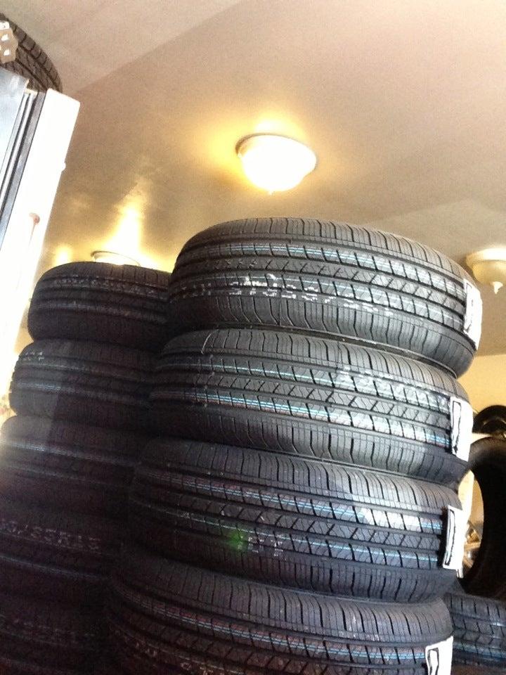 Hunter Lake Tire