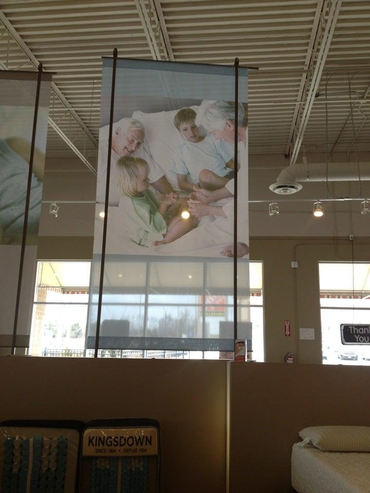 Sleep Country Canada