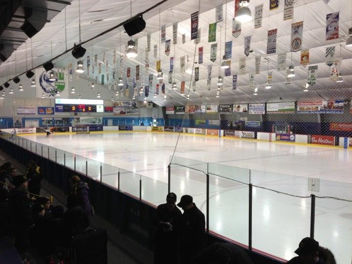 Arena Ste-Julie Ltee