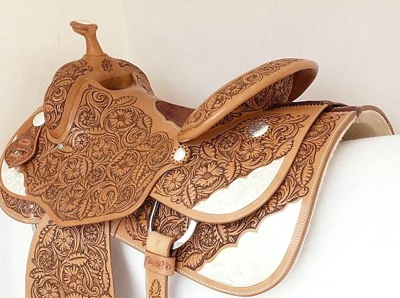 Guindon Fourrures-BTQ Western