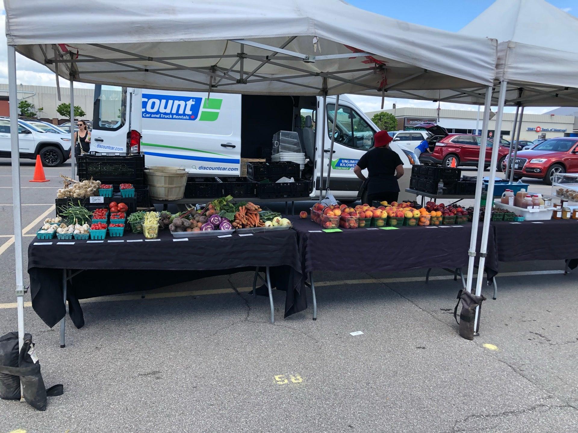 Burlington Mall Farmers' Market