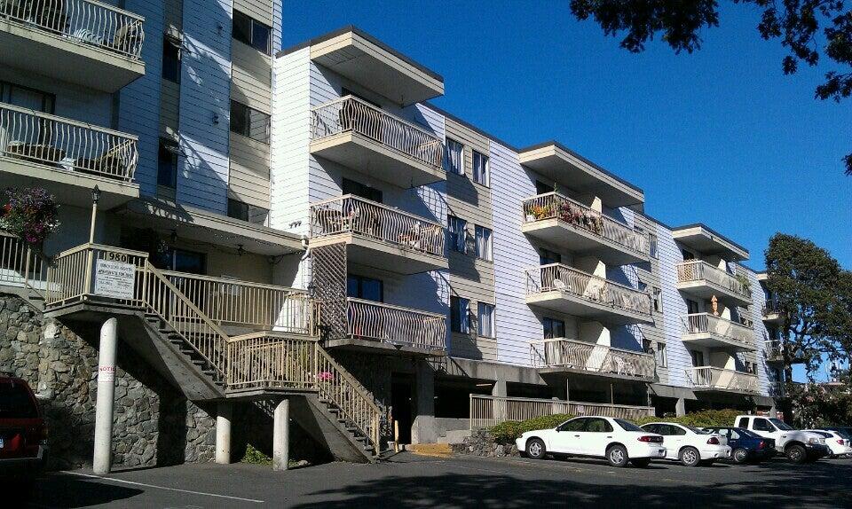 Macaulay North Apartments