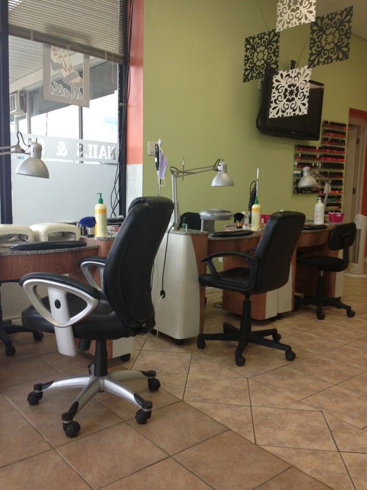 Queenston Nail & Spa