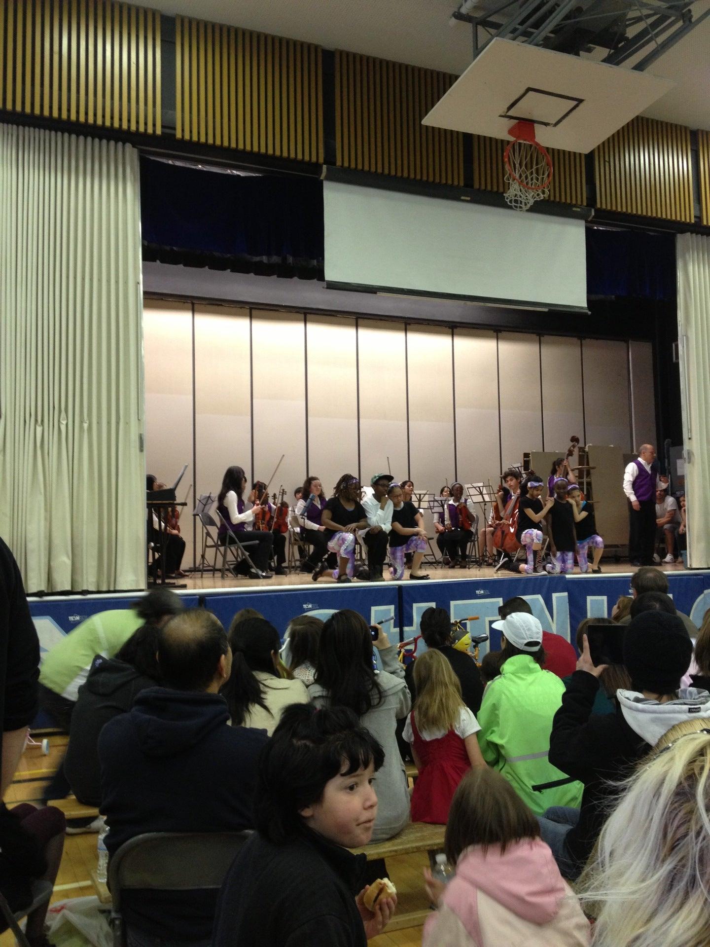 Sir Wilfred Laurier School