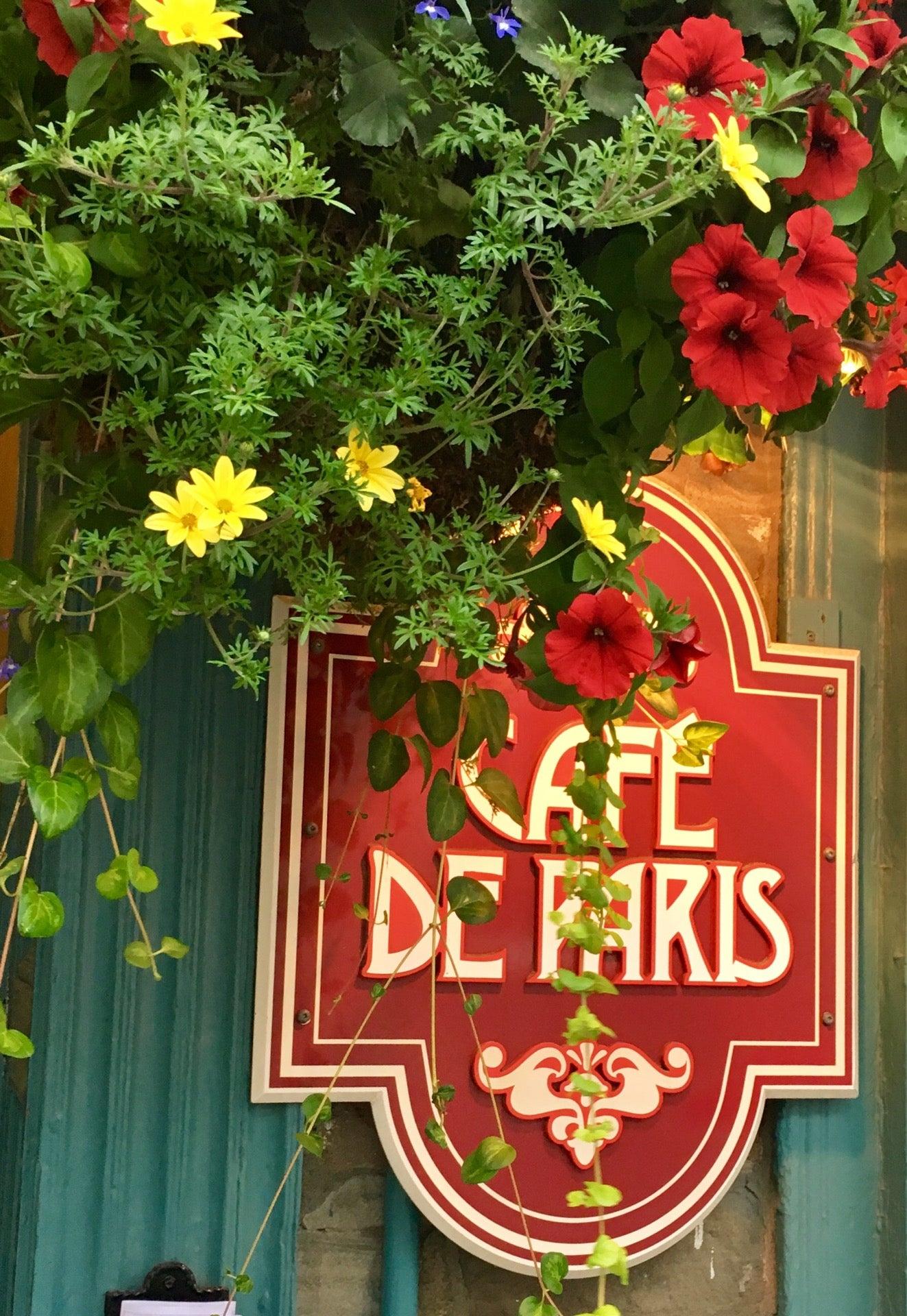 Cafe de Paris