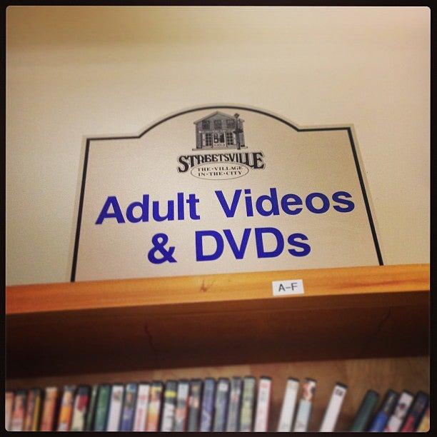 Streetsville Library