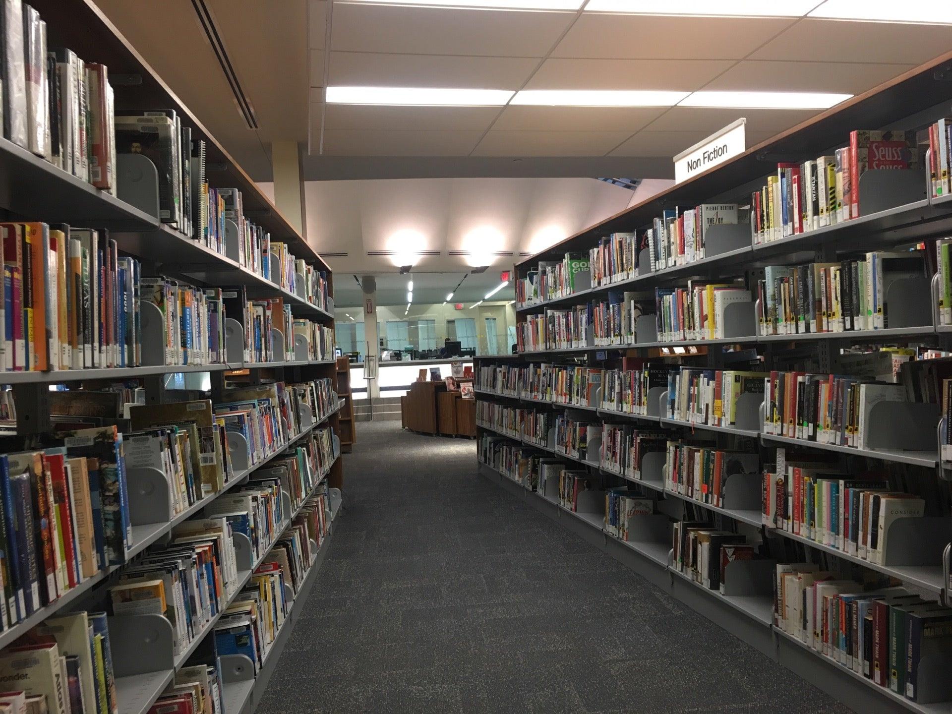 Mississauga Library-Burnhamthorpe