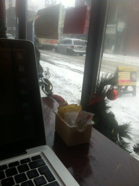 Le Victoria - Maison de café