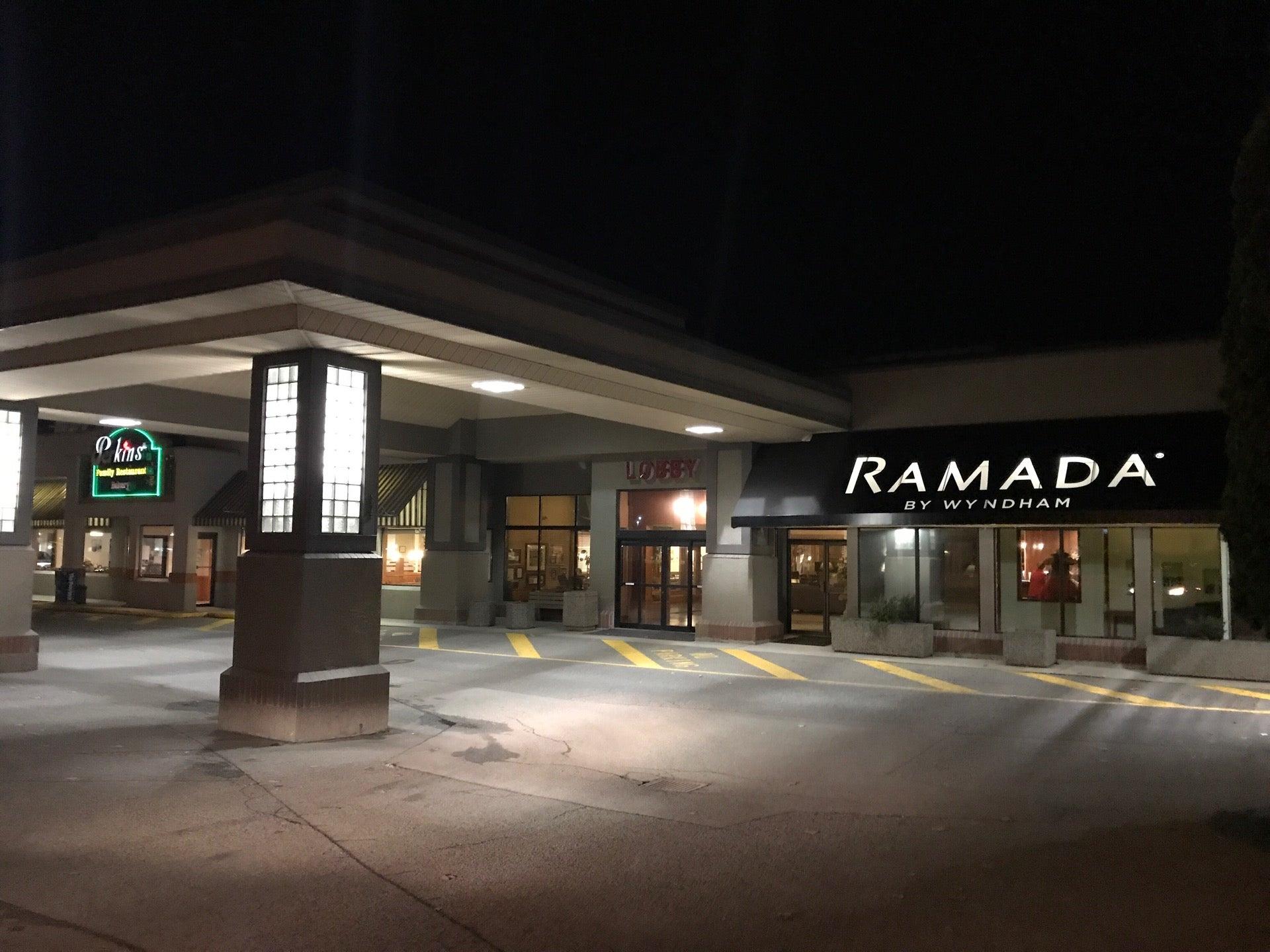Ramada Lodge Hotel
