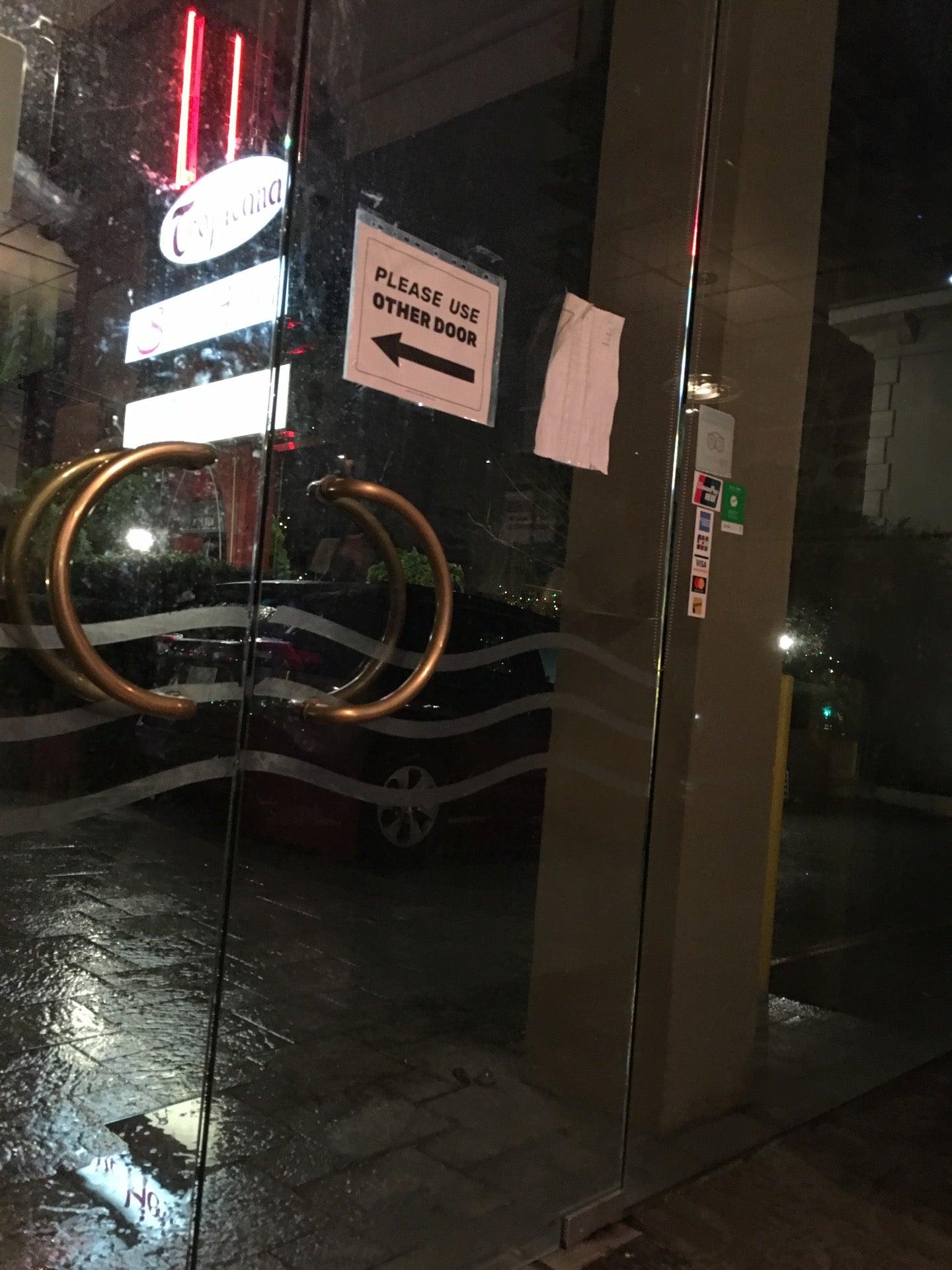 Tropicana Suite Hotel