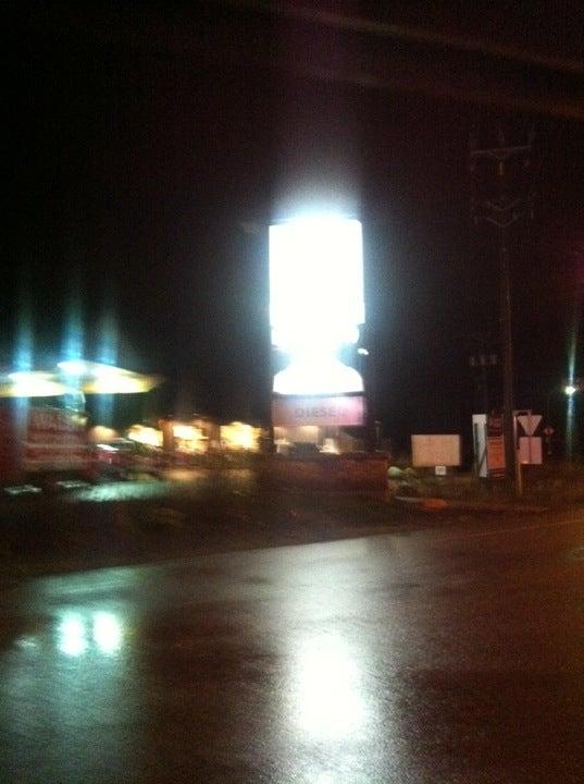 Squamish Valley Gas Bar