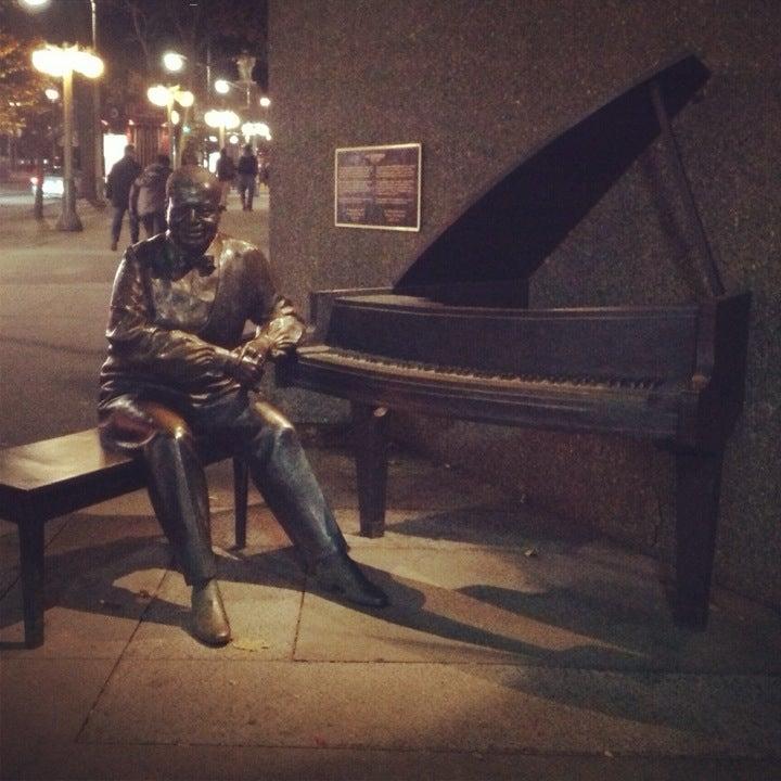 Oscar Peterson Memorial Statue