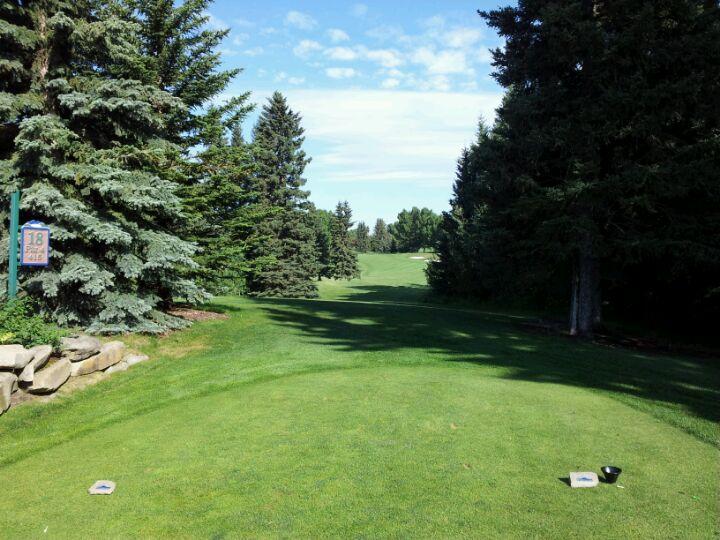 Pinebrook Golf & Country Club