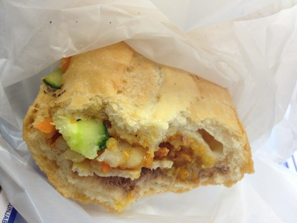 Tiem Banh Dong Khanh