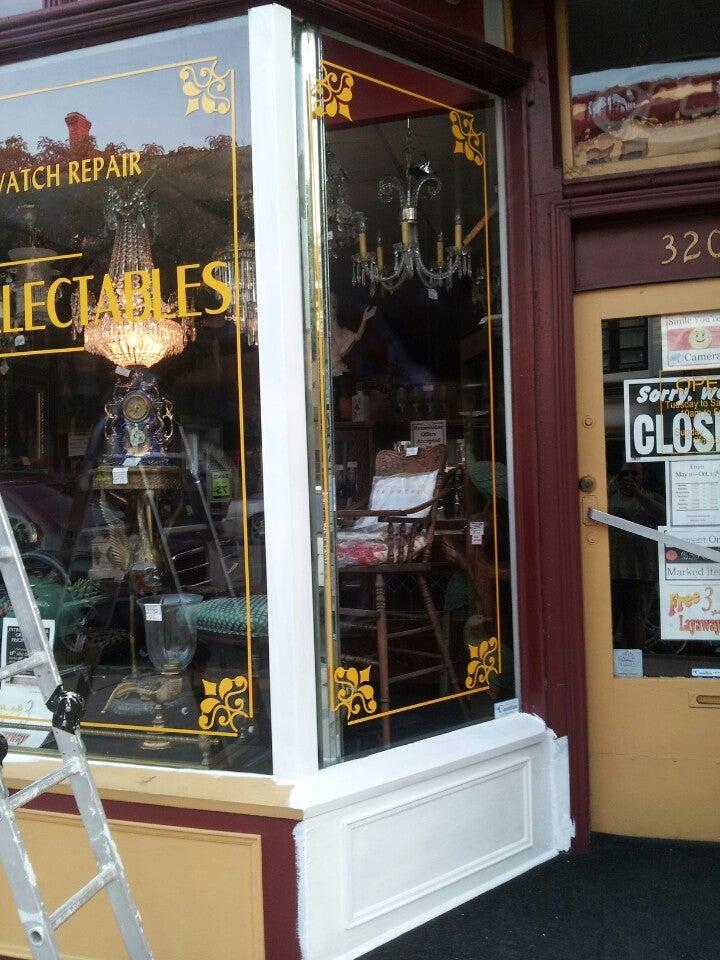 International Vlg Antiques & Collectibles