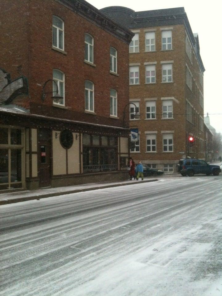 Cafe-Bistro Au Bonnet D'âne