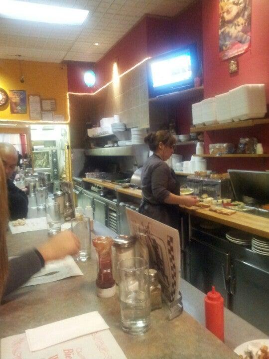 Place Cremazie Luncheonette