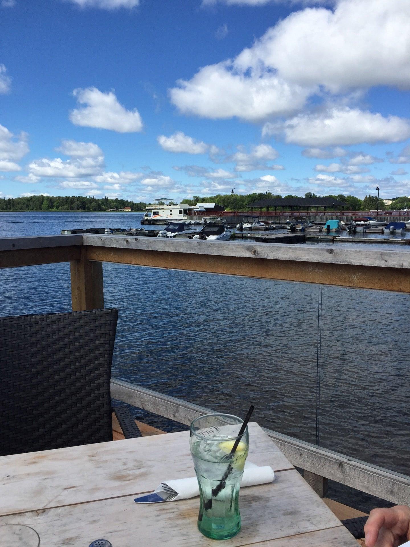 The Boathouse Waterfront Eatery & Nightlife