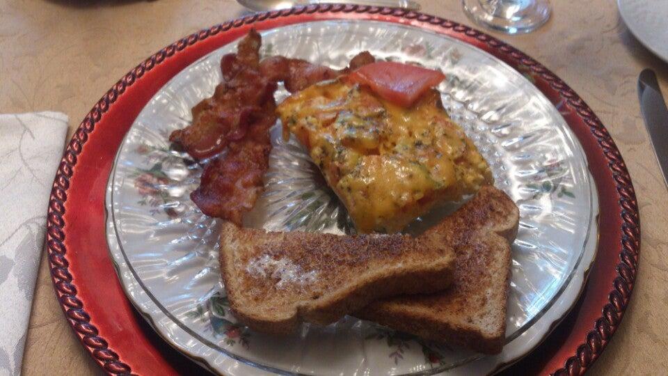 Tranquil Woods Victorian Inn