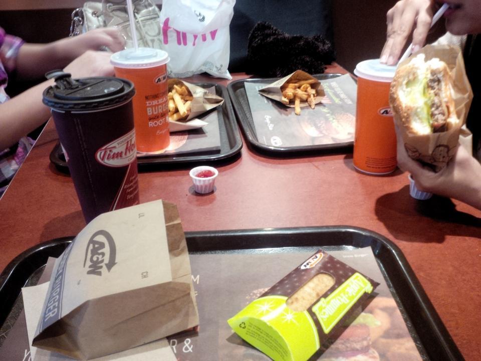 Alligator Pear Restaurant