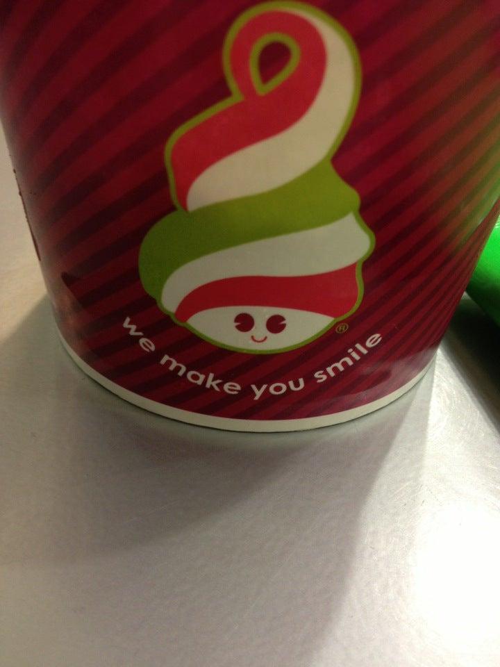 Menchie's Frozen Yogurt
