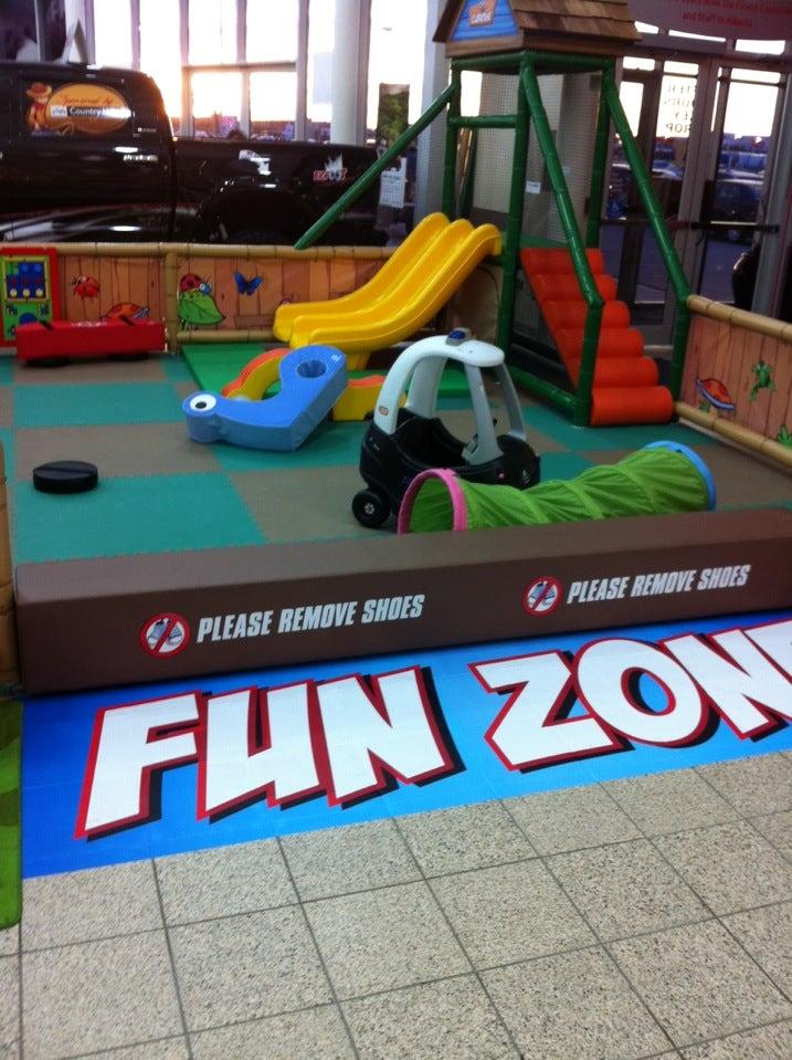 Country Hills Toyota