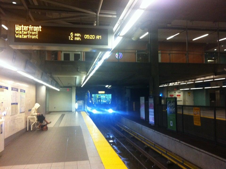 SkyTrain-King Edward