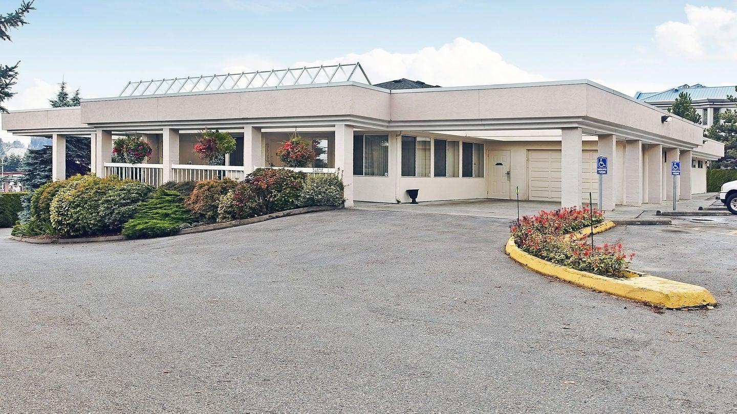 Henderson's Fraser Valley Funeral Home