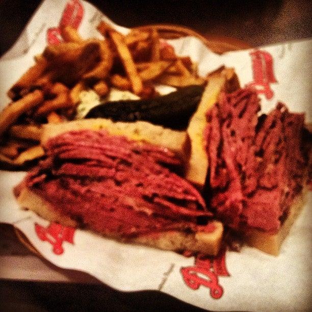 Dunn's Famous Express