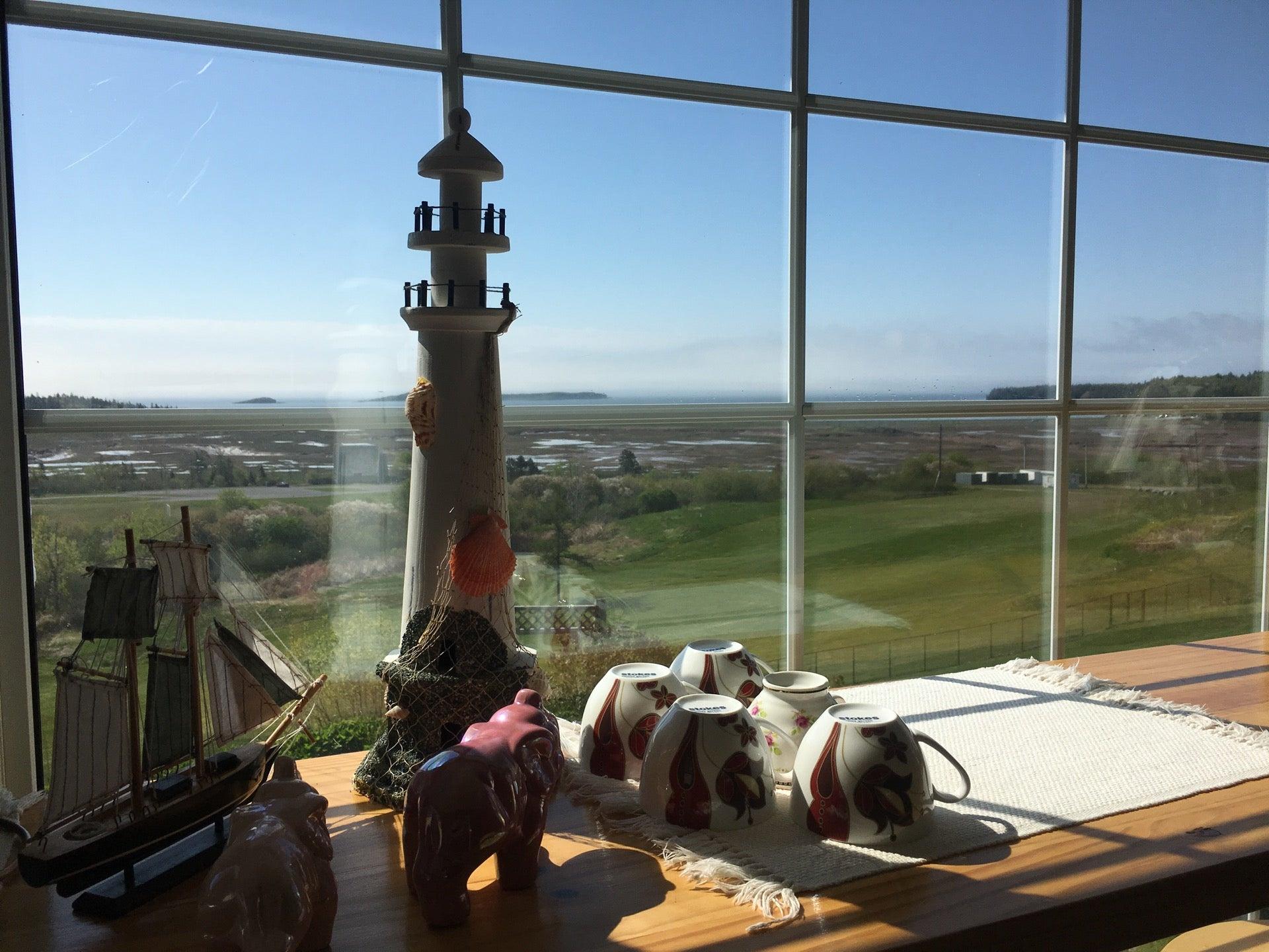 Admiral's Quay Motel B B & Suites