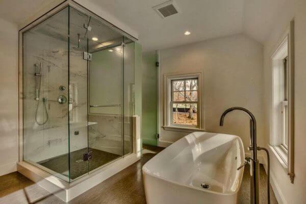 808 Smith Glass Shower Doors & Enclosures