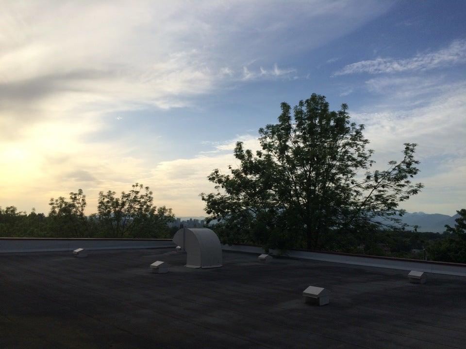 Lord Beaconsfield School