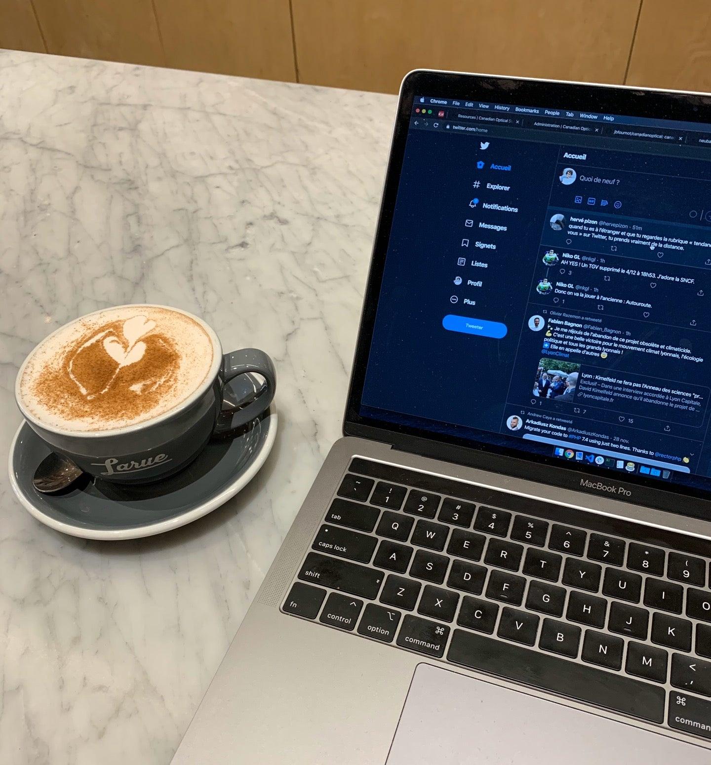 Caf Larue & Fils Beaubien Inc