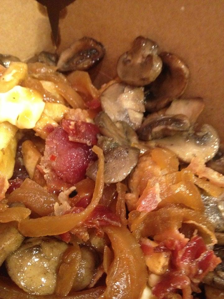 Smoke's Poutinerie Inc