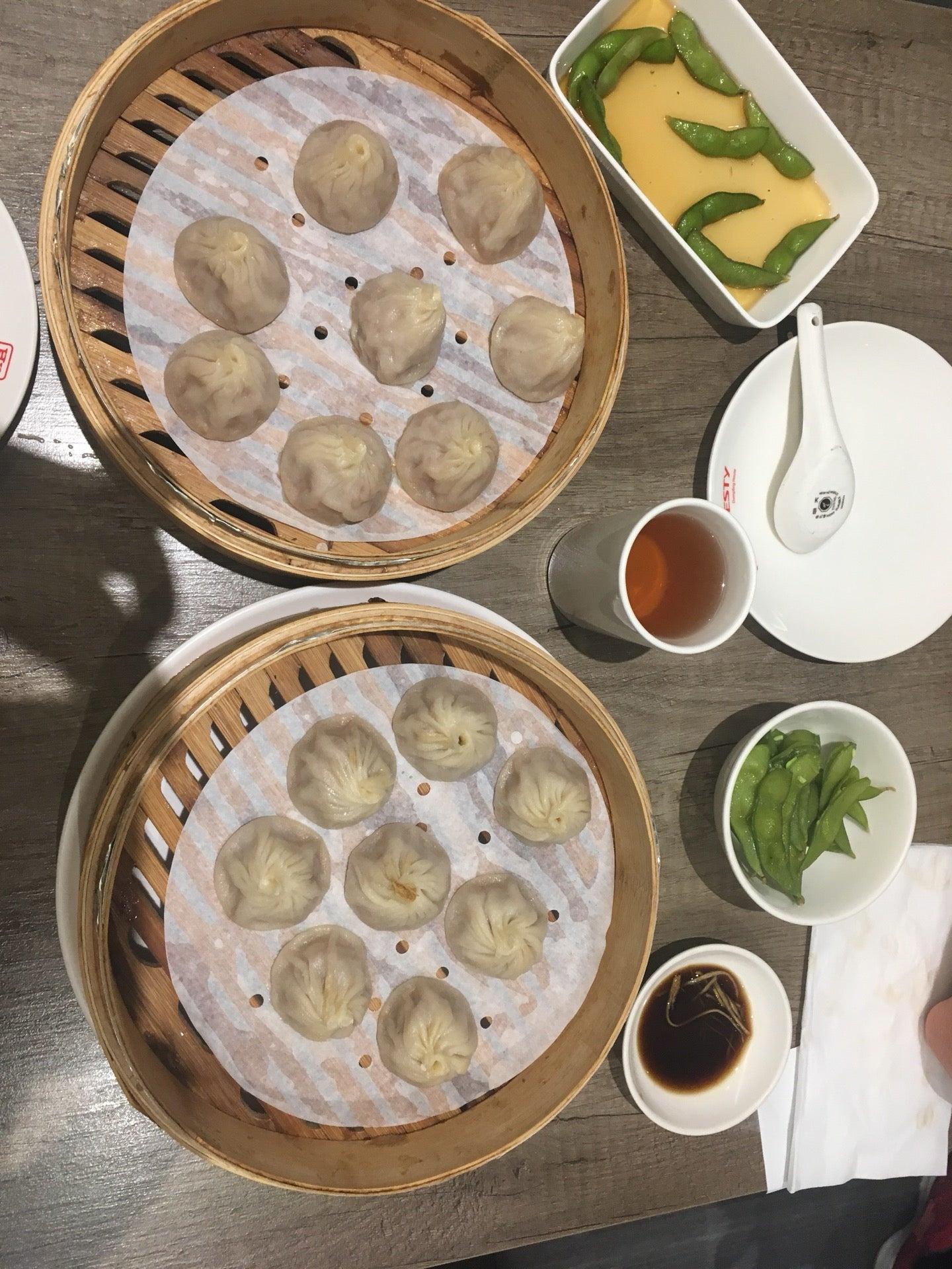 Dinesty Dumpling House