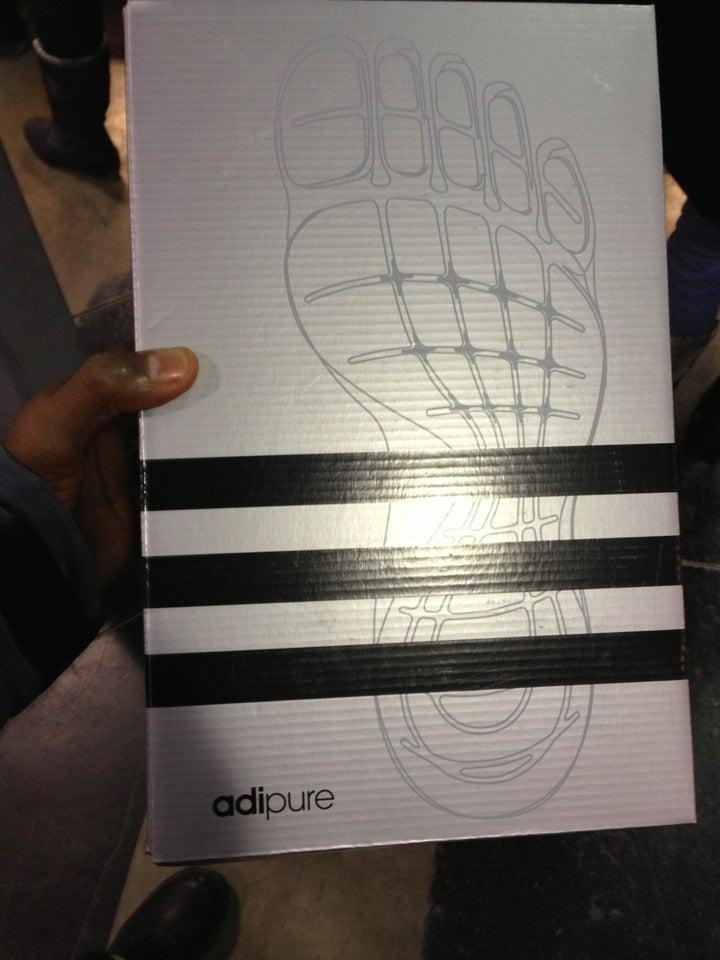 Adidas-Salomon Canada Limitée