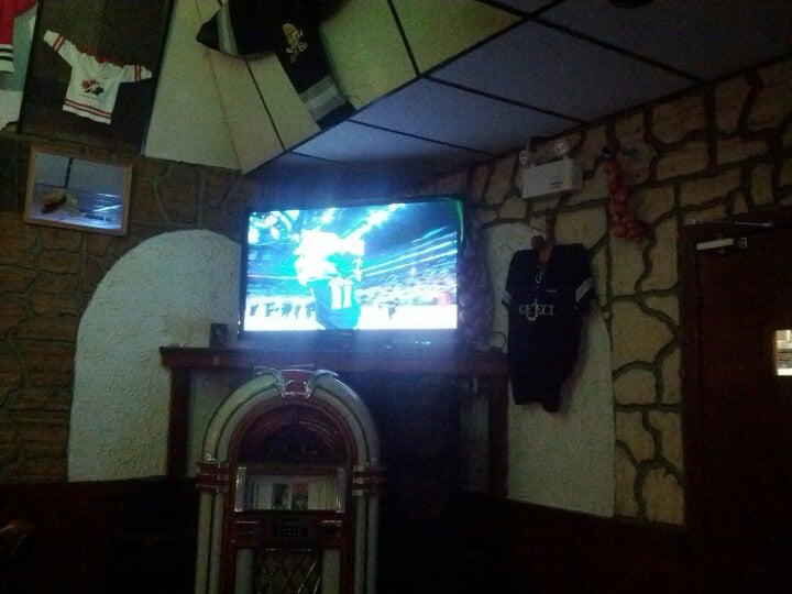 Marinos Pizzeria Restaurant