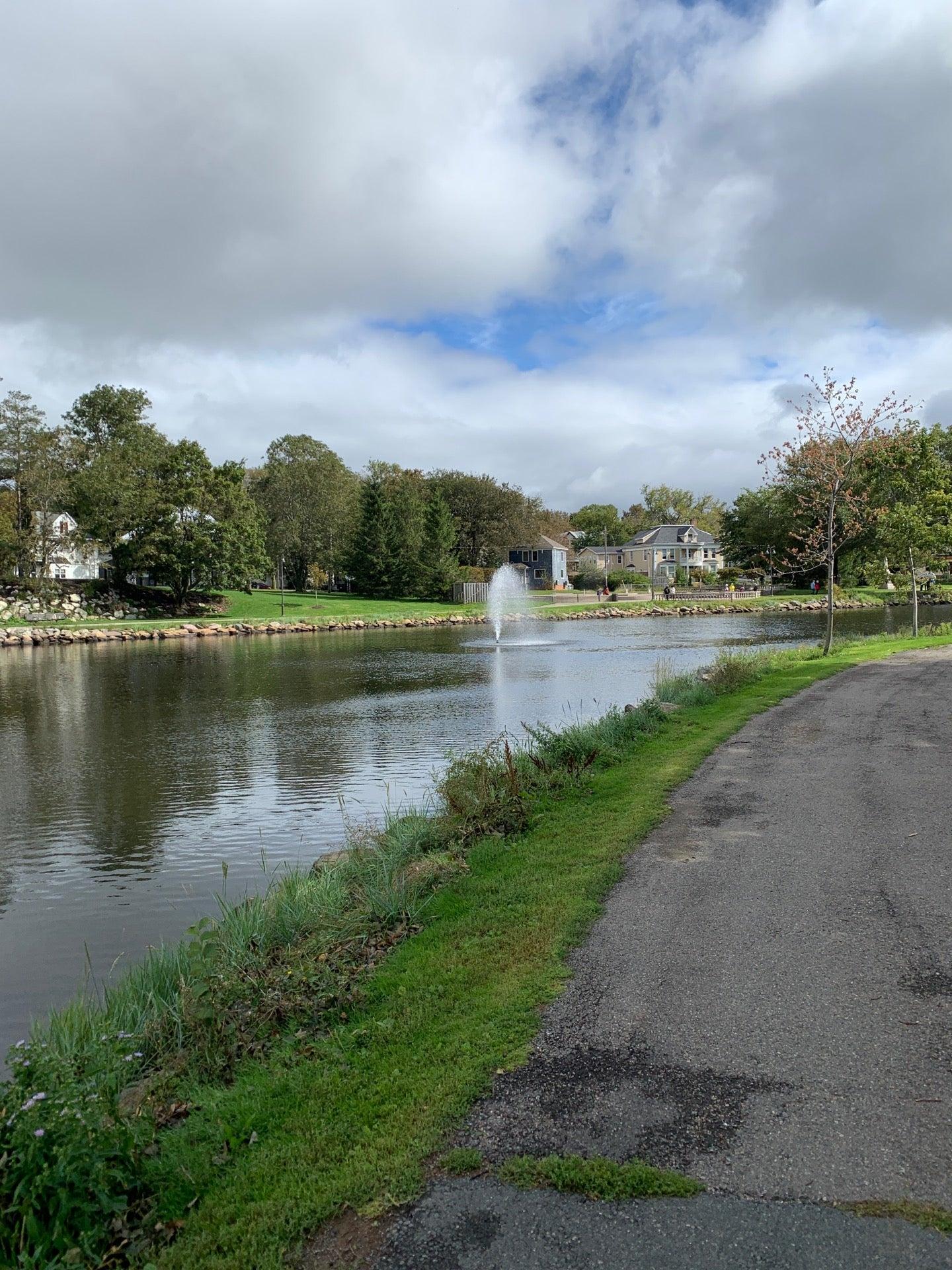 Wentworth Park Gazeebo