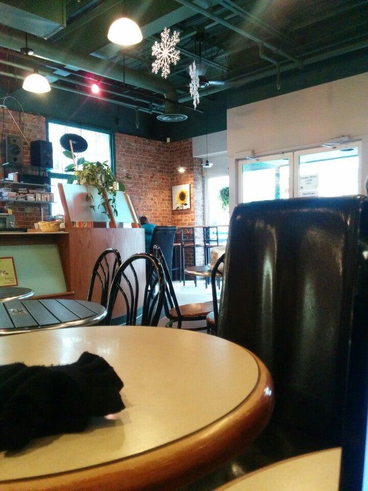 Coffee & Friends