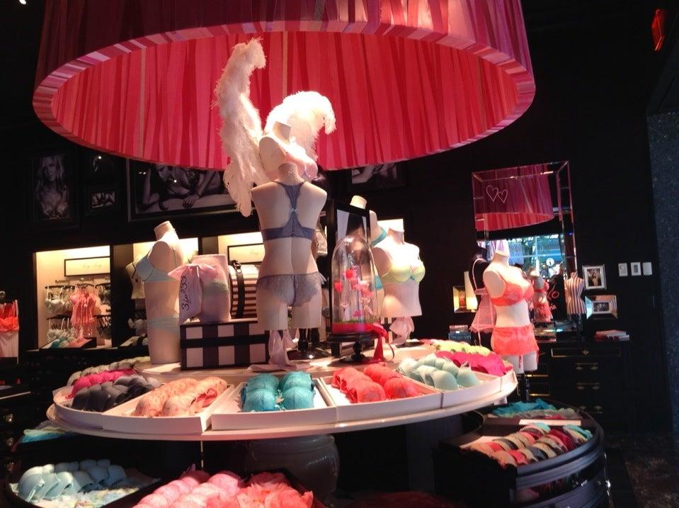 VICTORIA'S SECRET