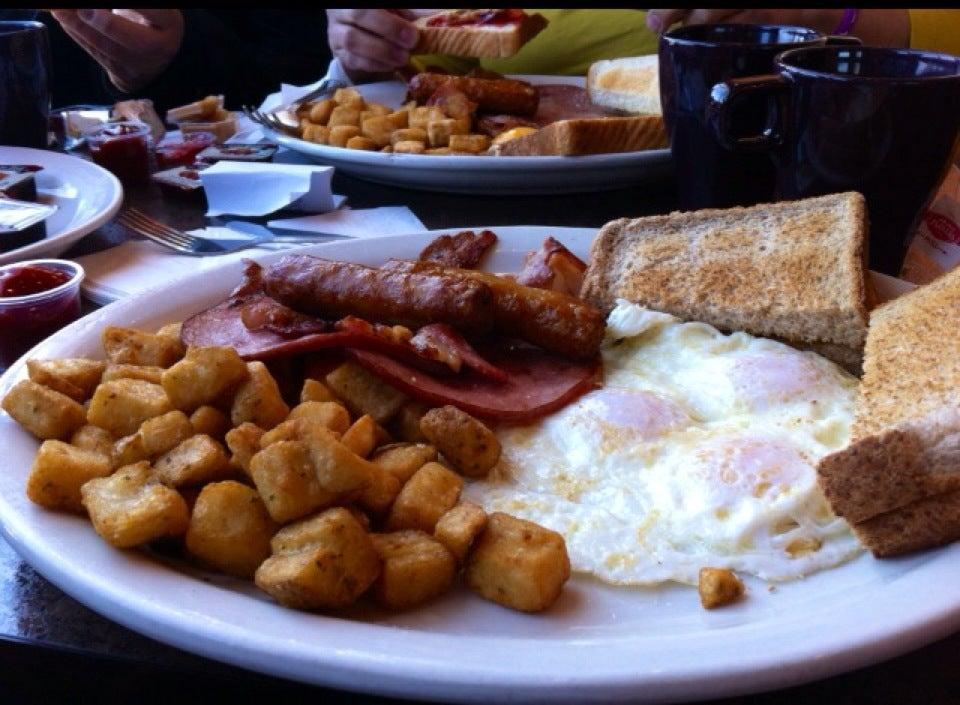 Giggling Tomatoes Restaurant