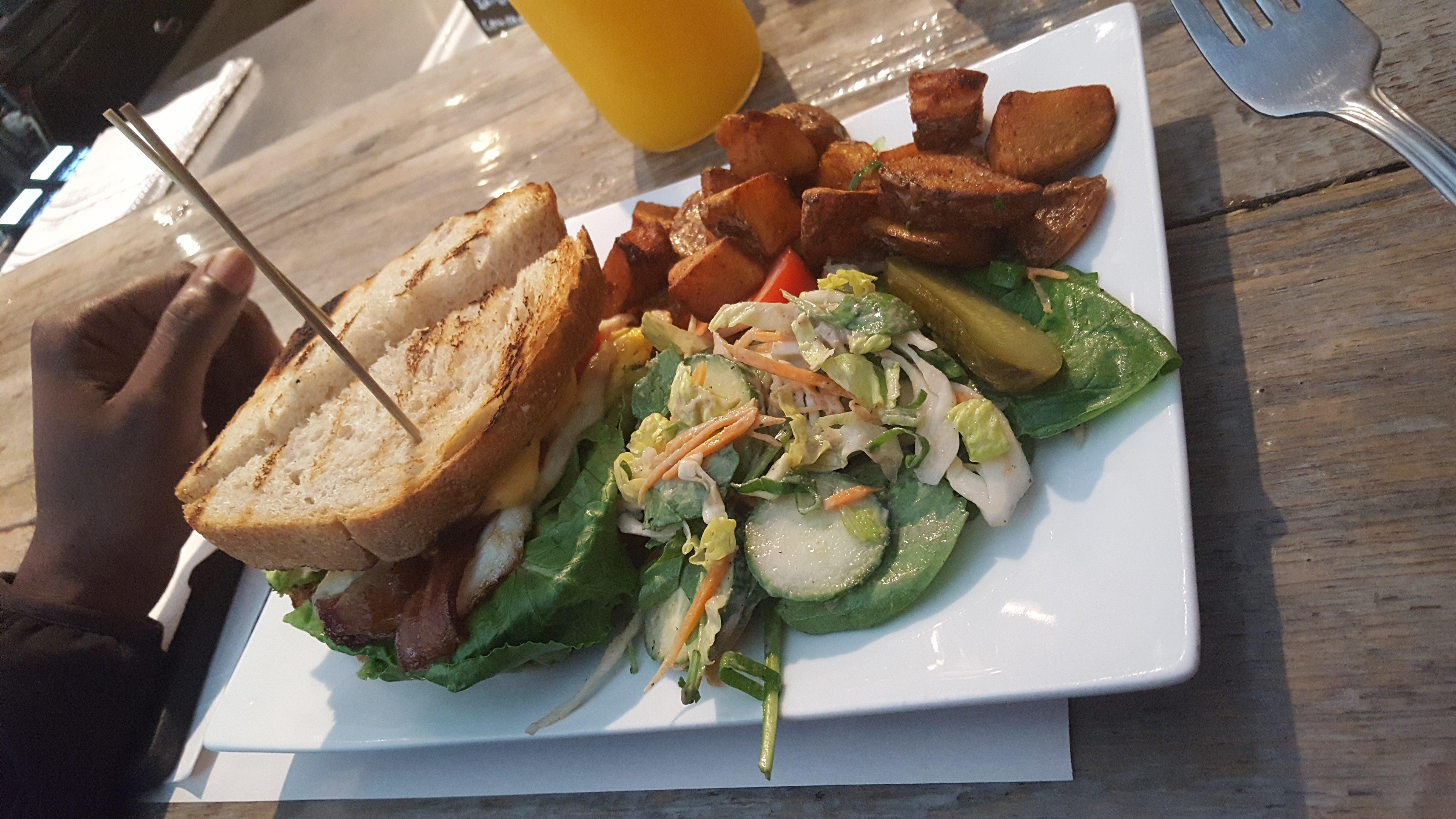 L'Entre-Pots Cafe - Traiteur