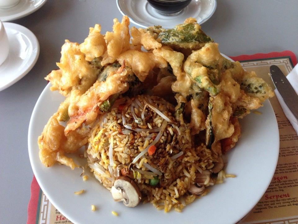 Golden Wok Chinese & Szechwan Restaurant