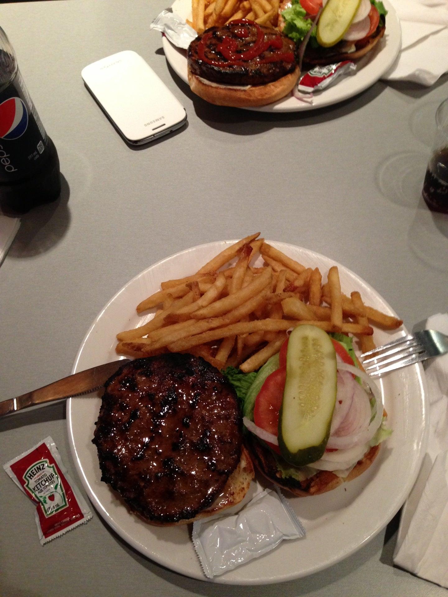 Edgewater Poker Room