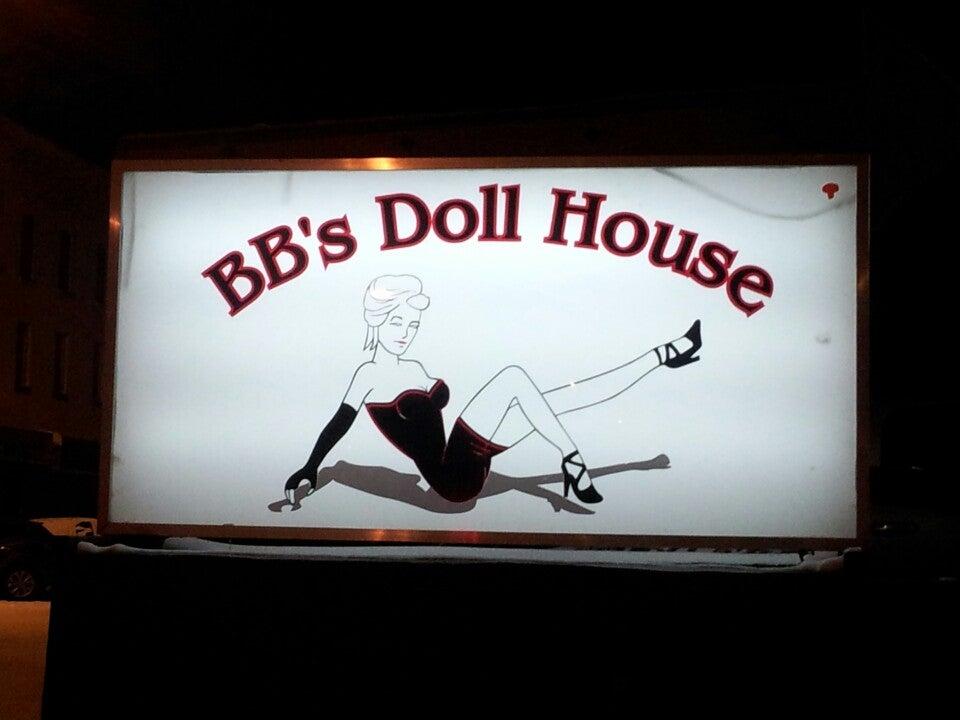 BB's Dollhouse