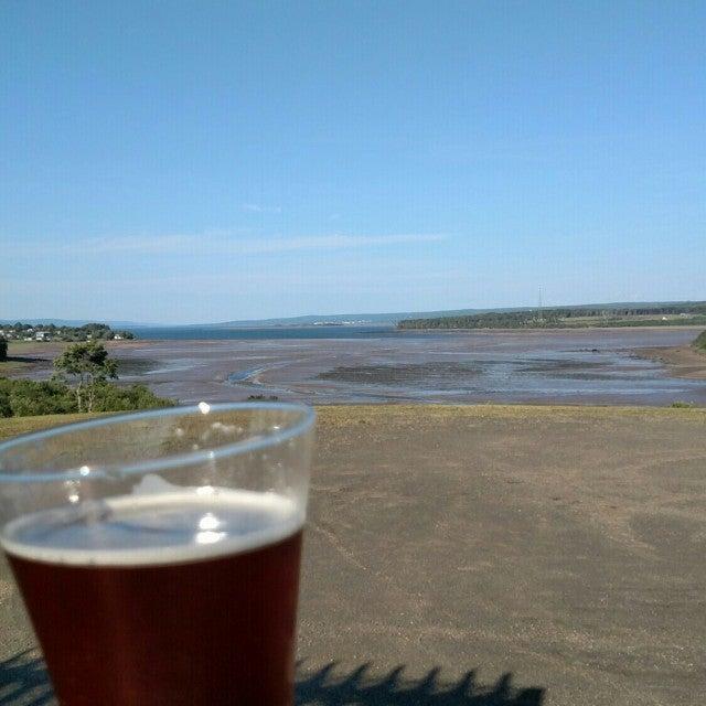 Sunset Pub and Beverage Room