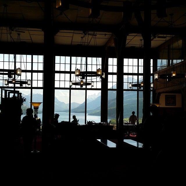 Waterton Lakes Lodge Resort