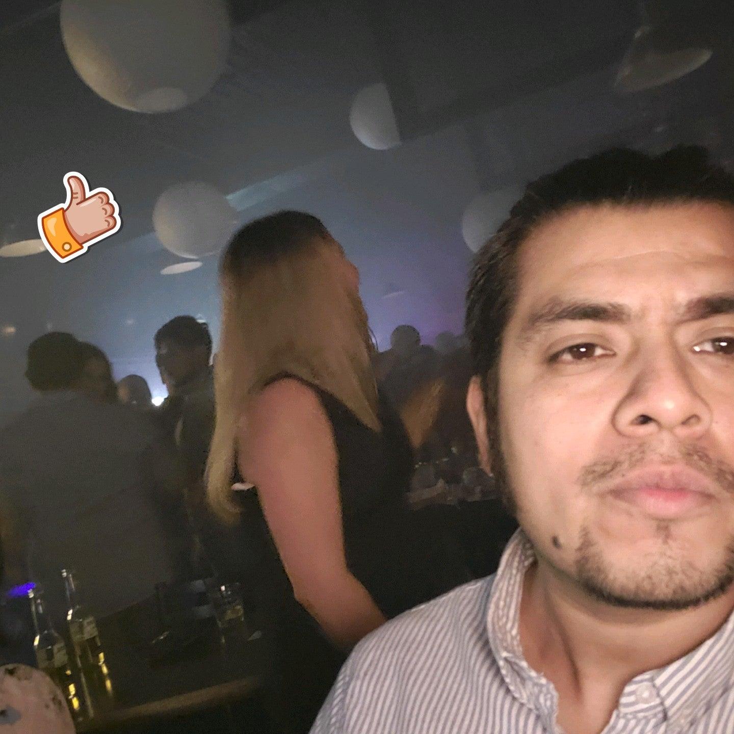 International Sports Bar & Eatery