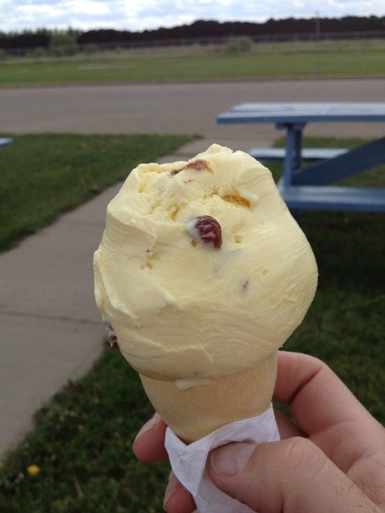 Moms Ice Cream Corral